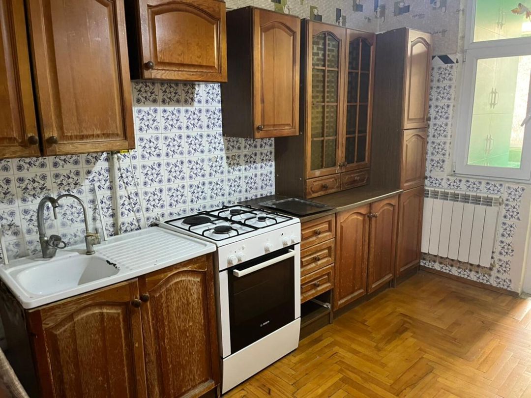 3-otaqlı mənzil kirayə verilir, Qara Qarayev m., 90 m² — Mənzil, Bakı