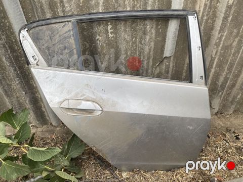 Məhsul:honda insayt arxa sag qapi - Rəng: gümüşü (metallic). - Qapı — Bakı