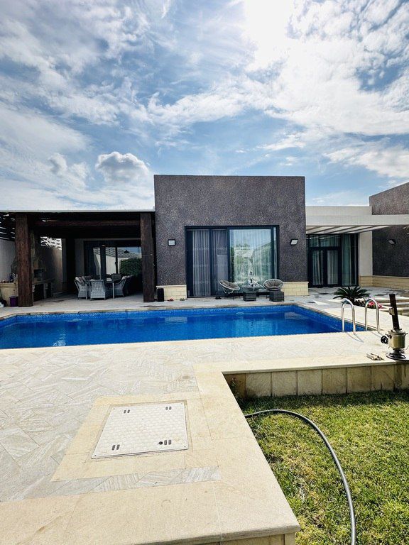 İcarəyə verilir 4 otaqlı həyət evi/bağ evi 170 m² — Ev, villa, Bakı (11)