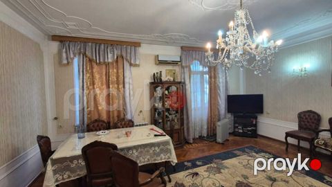 İcarəyə verilir 3 otaqlı köhnə tikili 80 m²