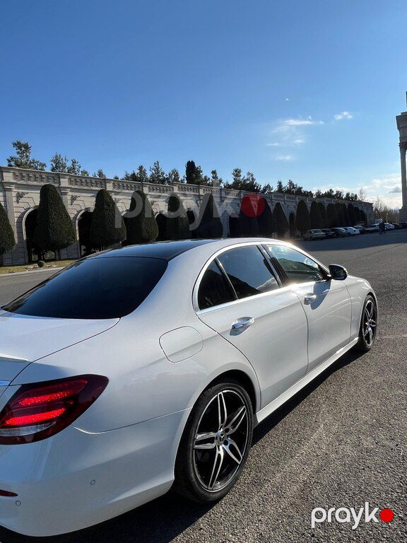 Mercedes E 300, 2.0 L, 2017 il, 134 000 km — Avtomobillər, Gəncə (10)