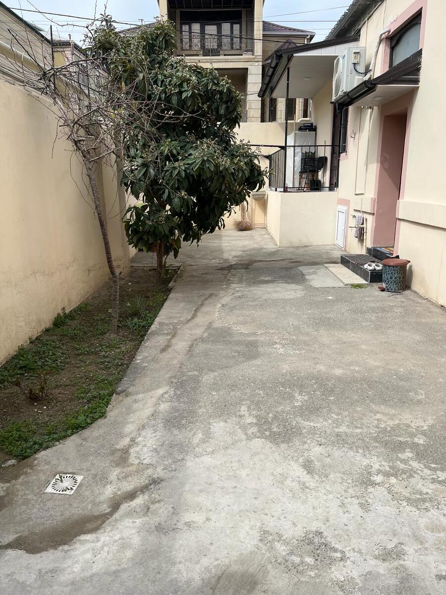 Satılır 4 otaqlı həyət evi/bağ evi 150 m² — Ev, villa, Bakı (5)