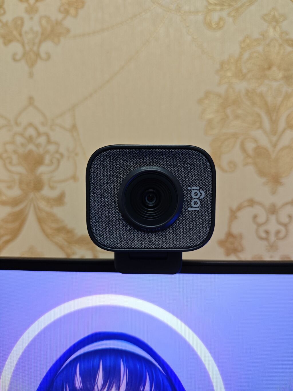 Logitech StreamCam veb‑kamera - Full HD 1080p, 60 fps dəqiq və axıcı — Elektronika, Bakı