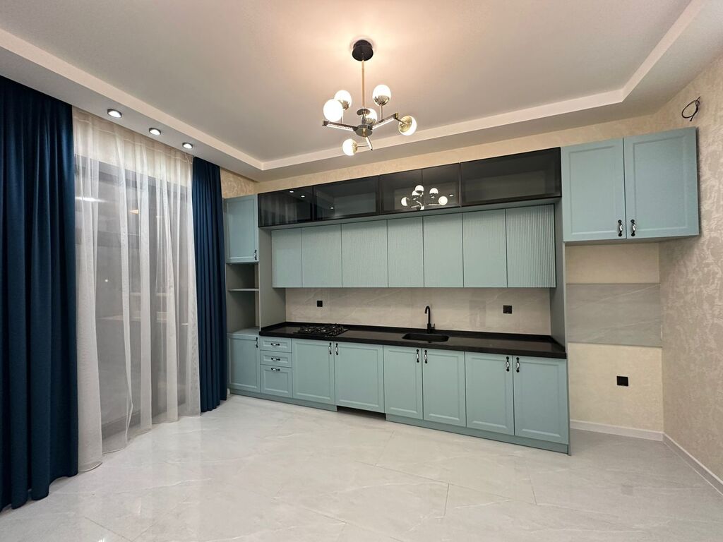 Satılır 4 otaqlı həyət evi/bağ evi 200 m² — Ev, villa, Bakı (8)