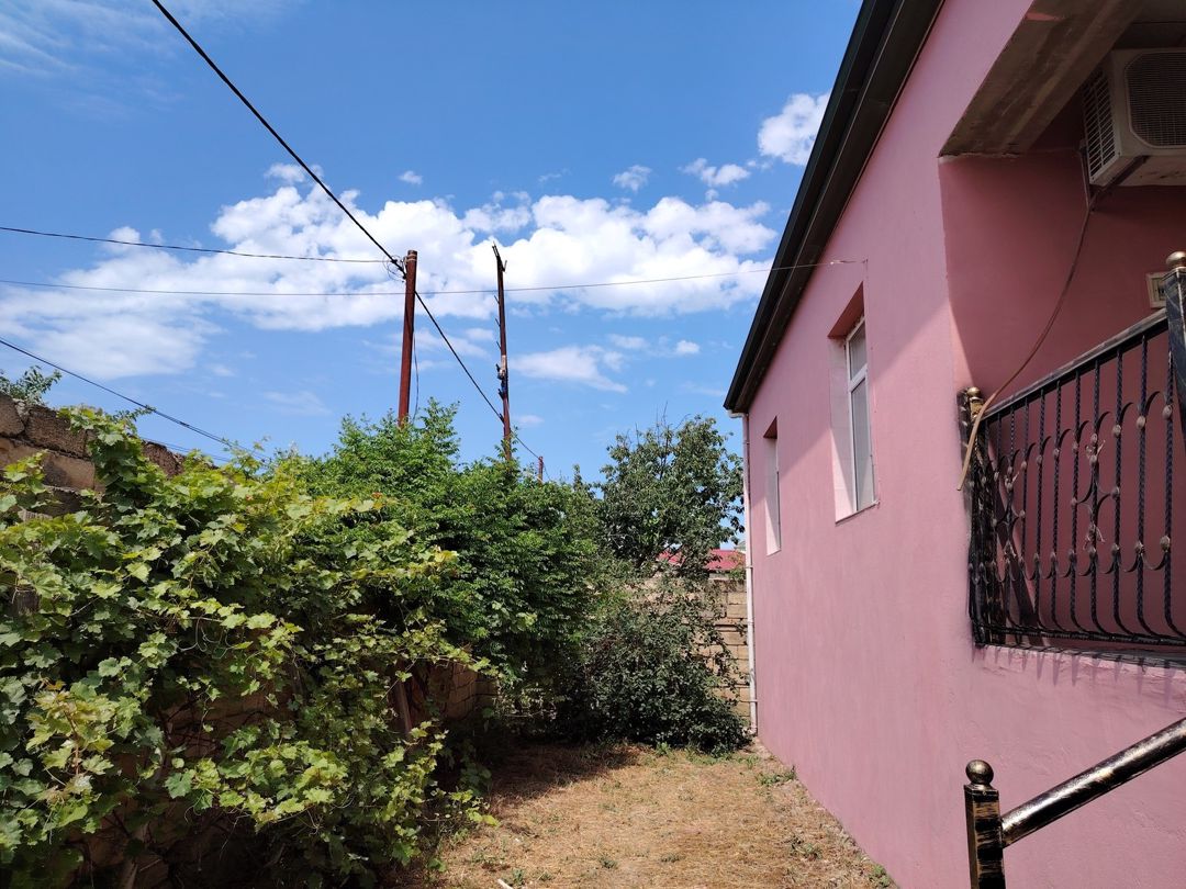 Satılır 4 otaqlı həyət evi/bağ evi 180 m² — Ev, villa, Bakı (3)