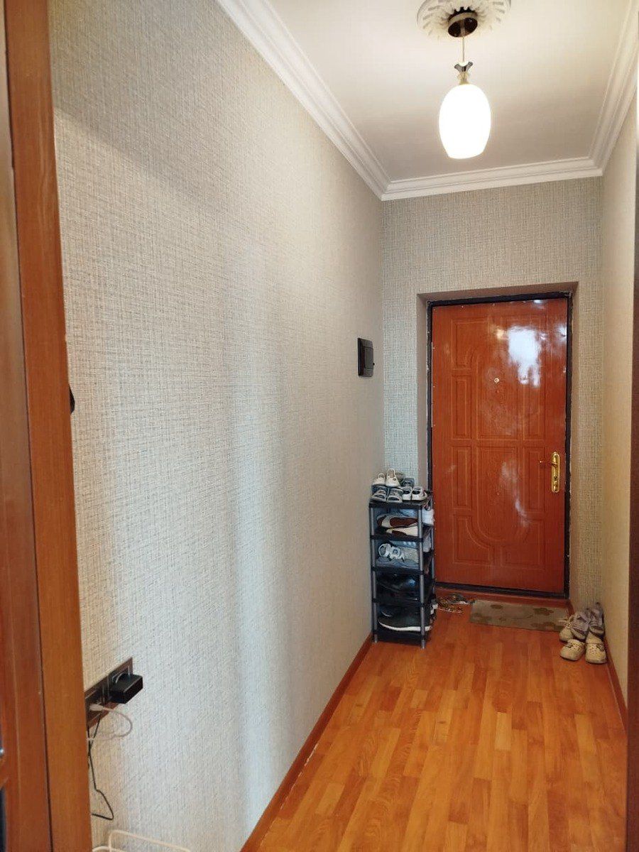 Satılır 2 otaqlı köhnə tikili 40 m² — Mənzil, Bakı (3)