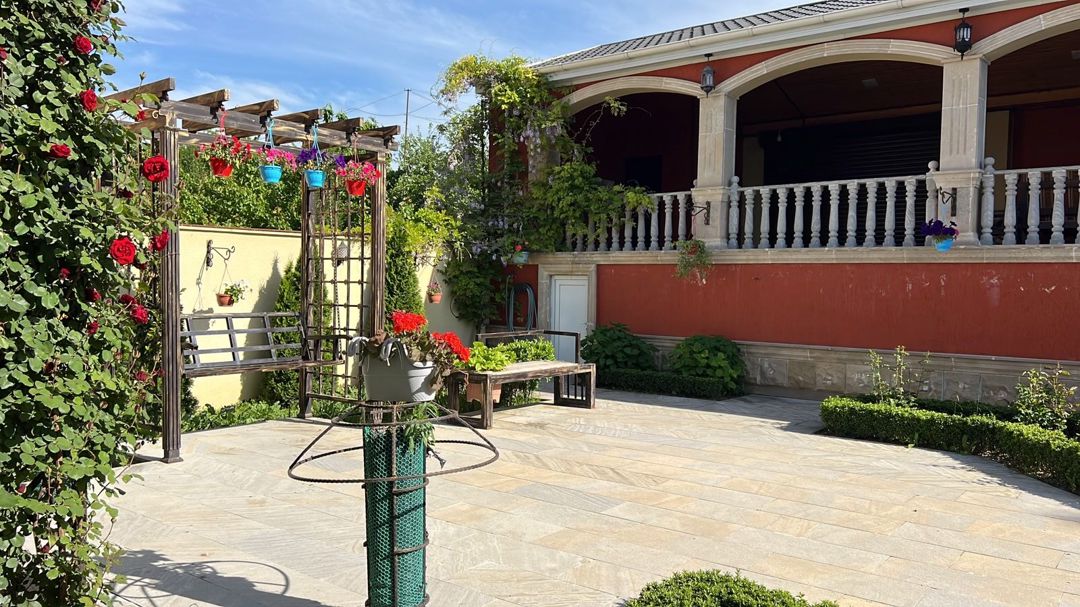 İcarəyə verilir 4 otaqlı həyət evi/bağ evi 200 m² — Ev, villa, Quba (3)