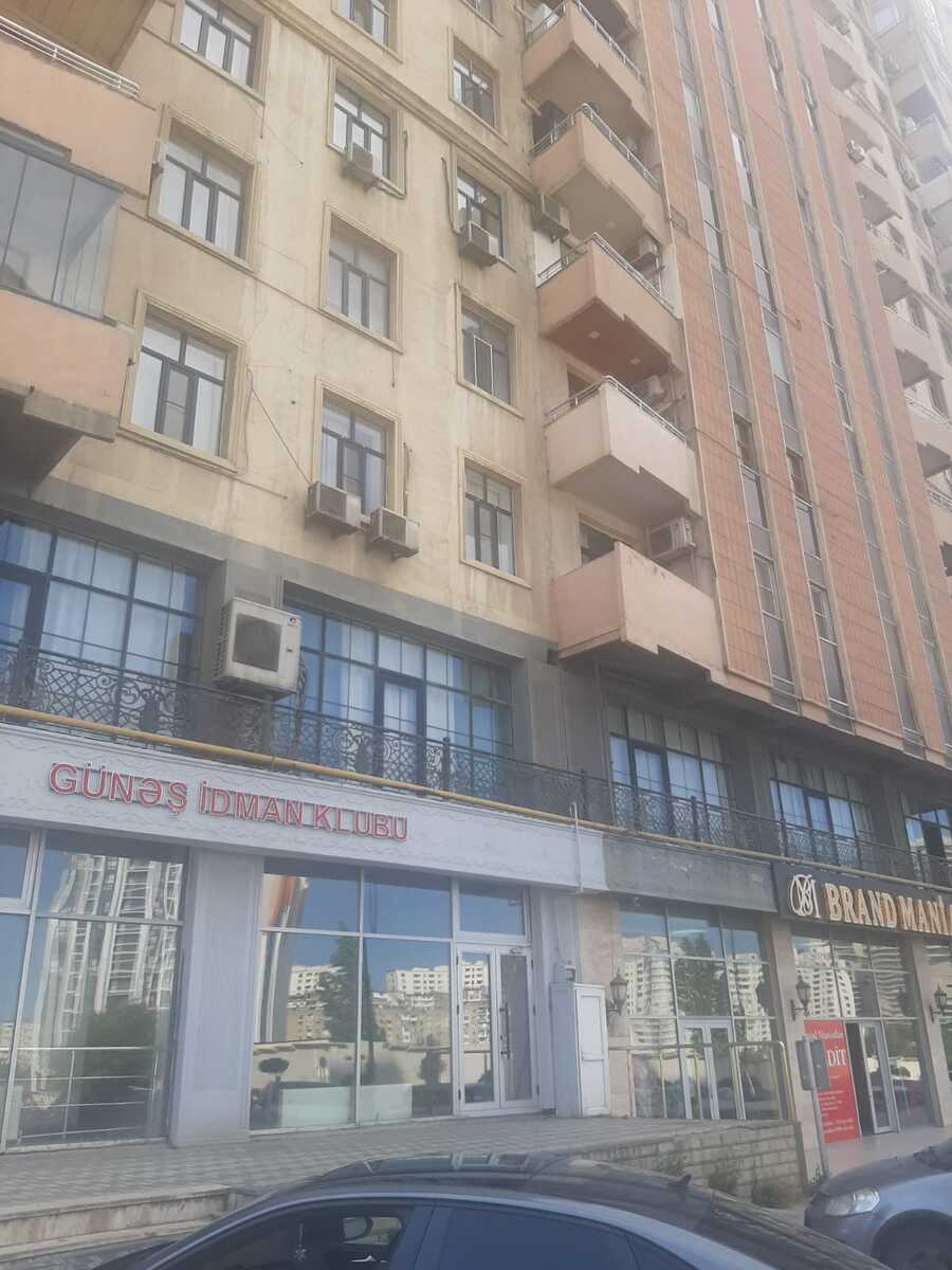 Satılır 4 otaqlı yeni tikili 150 m² — Mənzil, Bakı (2)