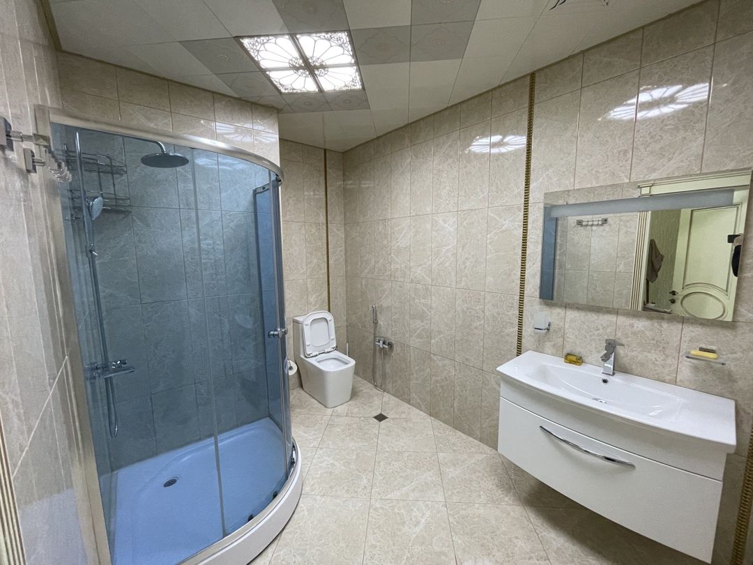 İcarəyə verilir 3 otaqlı yeni tikili 120 m² — Mənzil, Bakı (7)
