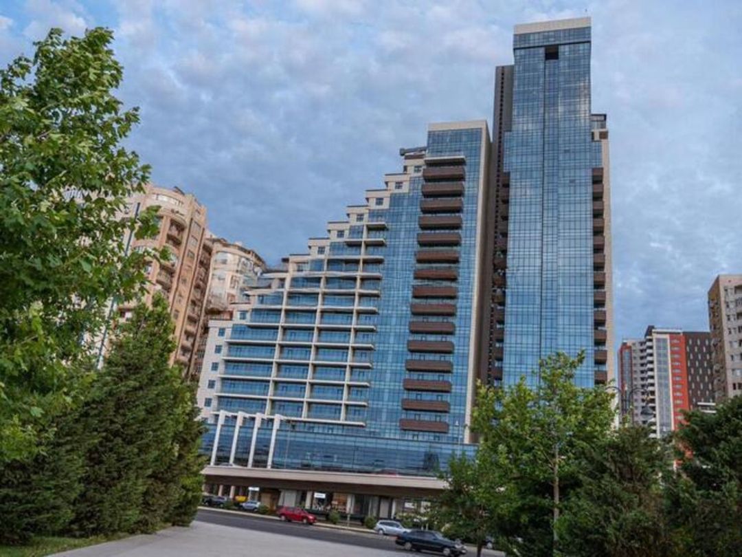 Satılır 2 otaqlı yeni tikili 101 m² — Mənzil, Bakı (2)