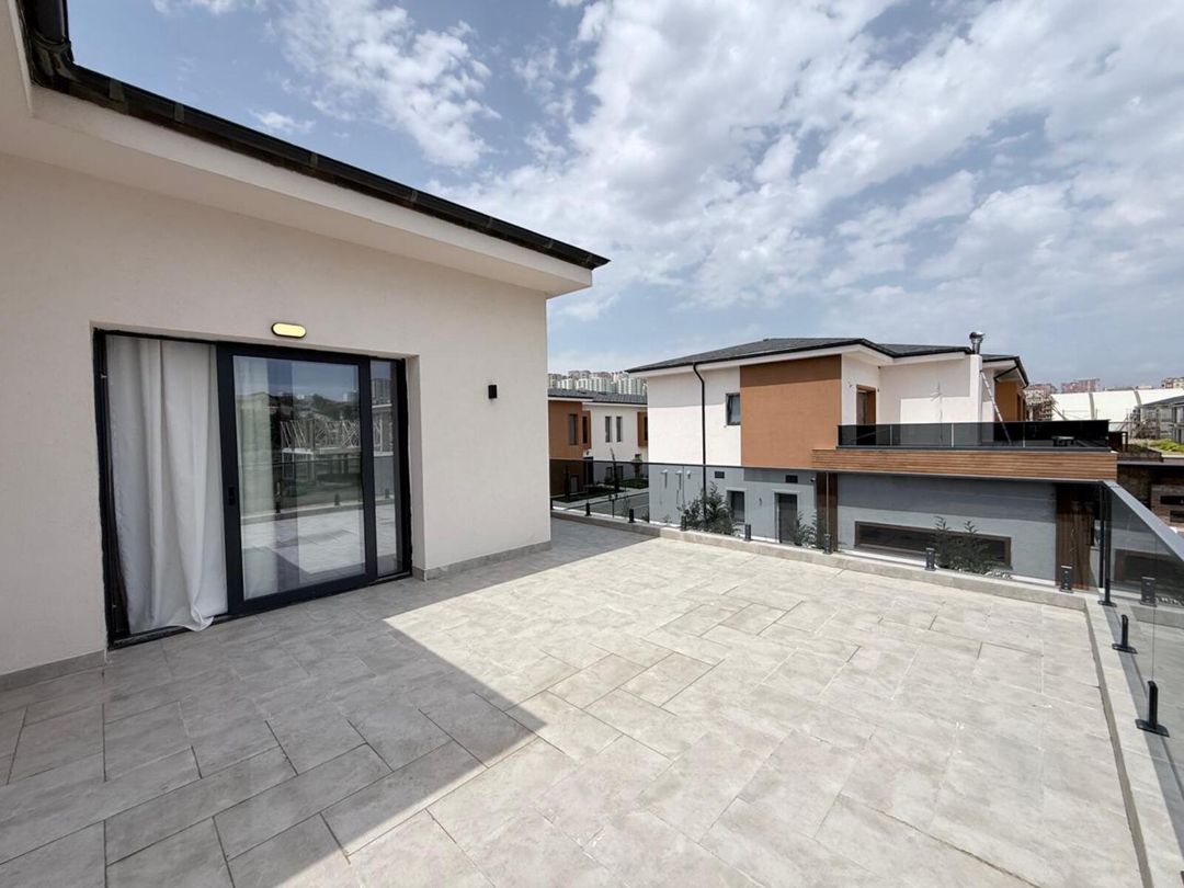 Satılır 5 otaqlı həyət evi/bağ evi 230 m² — Ev, villa, Bakı (6)