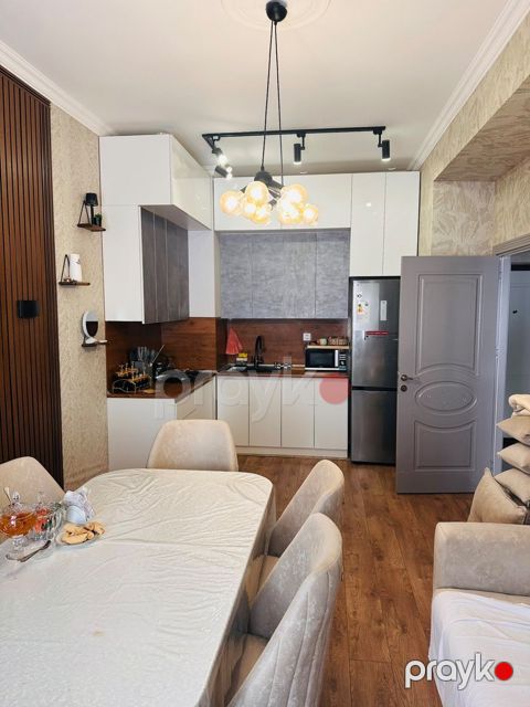 Satılır 2 otaqlı yeni tikili 50 m²