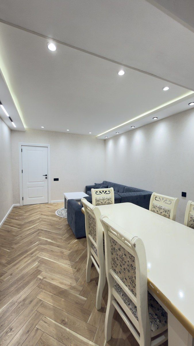 Satılır 2 otaqlı köhnə tikili 69 m² — Mənzil, Bakı (2)