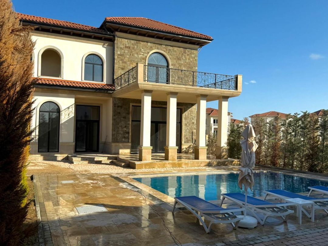 Satılır 10 otaqlı həyət evi/bağ evi 600 m² — Ev, villa, Bakı (4)