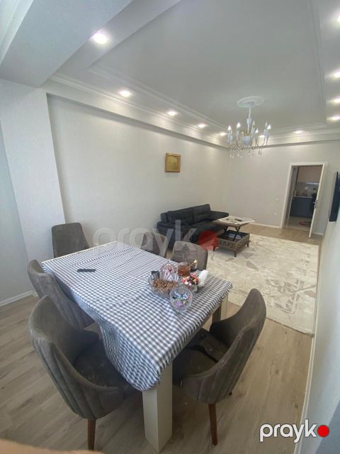Satılır 3 otaqlı yeni tikili 74 m²