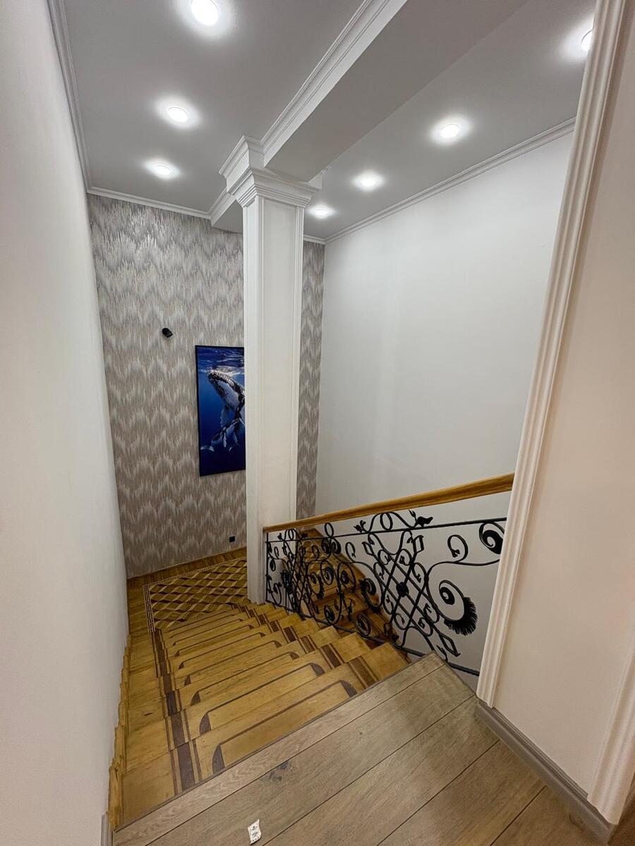 Satılır 6 otaqlı həyət evi/bağ evi 250 m² — Ev, villa, Bakı (10)