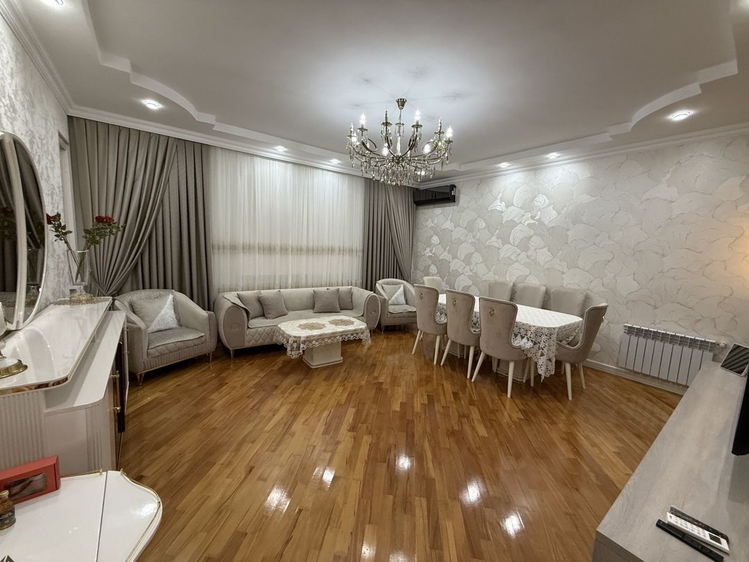 Satılır 5 otaqlı həyət evi/bağ evi 221 m² — Ev, villa, Bakı (5)