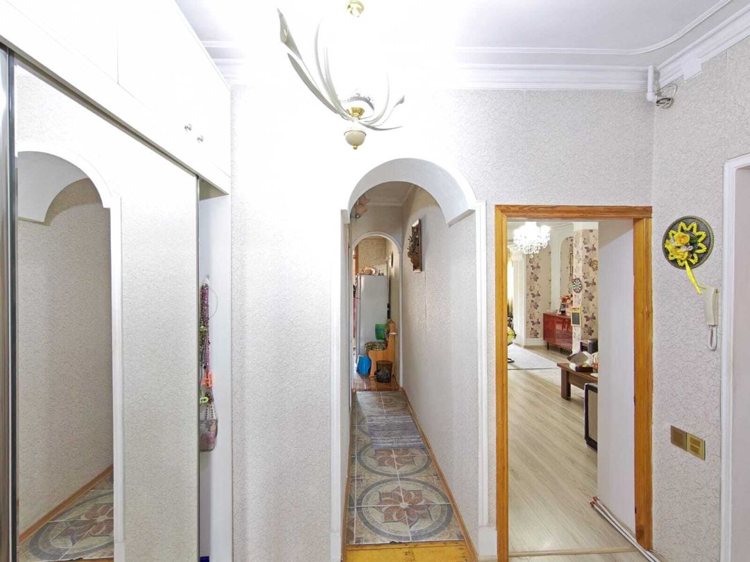 Satılır 3 otaqlı köhnə tikili 75 m² — Mənzil, Bakı (9)