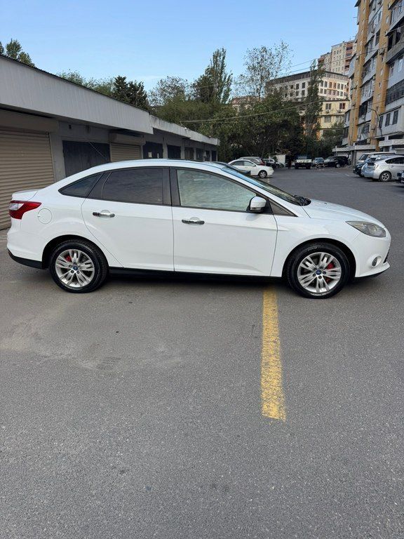 Ford Focus, 1.6 L, 2013 il, 154 198 km — Avtomobillər, Bakı (8)