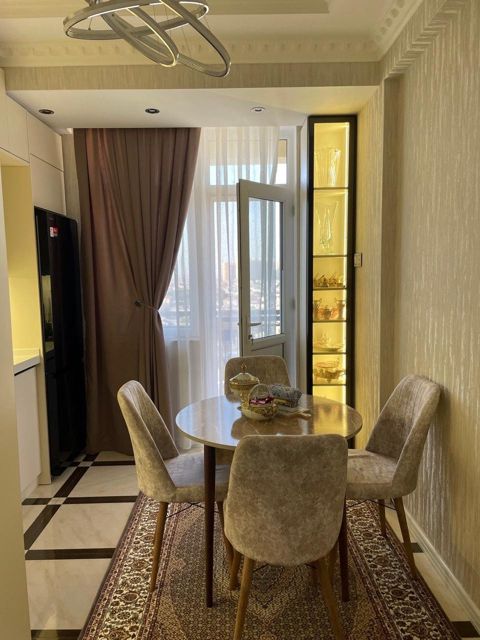Satılır 2 otaqlı yeni tikili 75 m² — Bakı