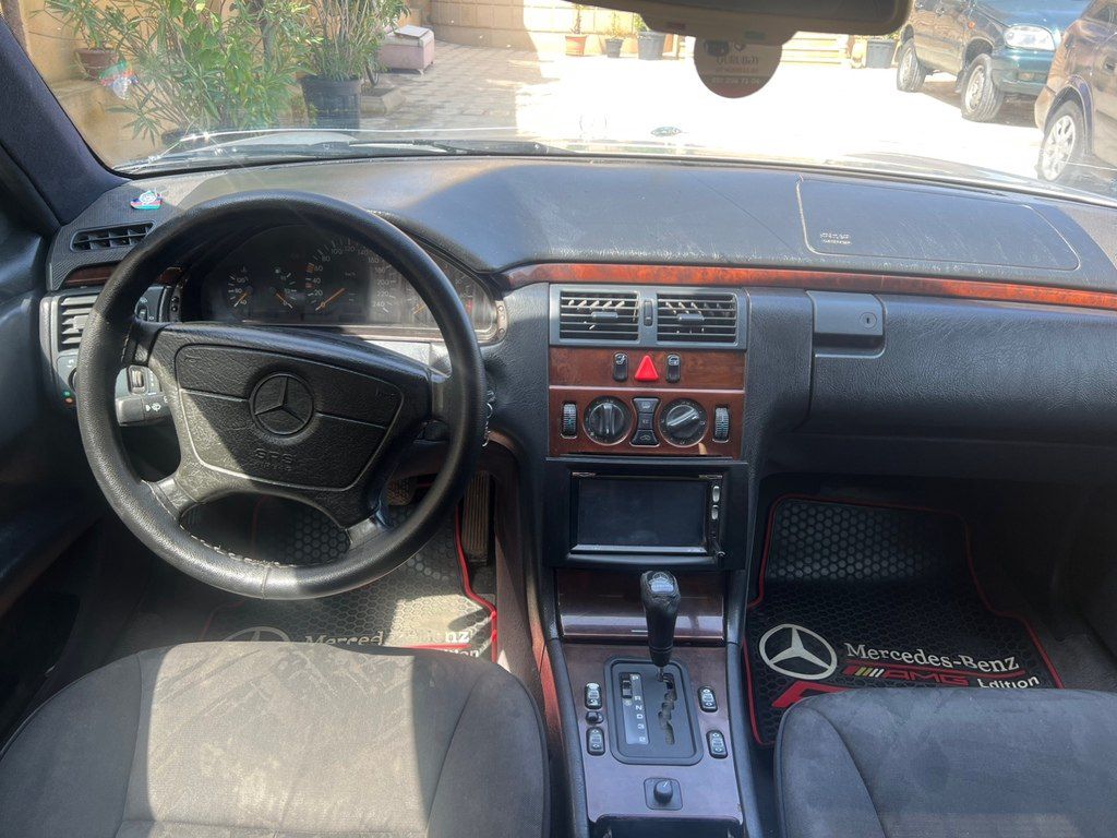 Mercedes E 230, 2.3 L, 1996 il, 214 521 km — Avtomobillər, Bakı (7)