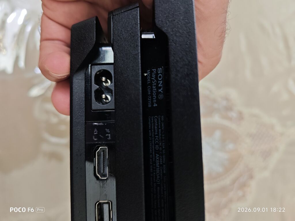 PlayStation 4 Pro konsolu - Sistem versiyası: 7.02 - Model/seriya — Elektronika, Bakı (2)