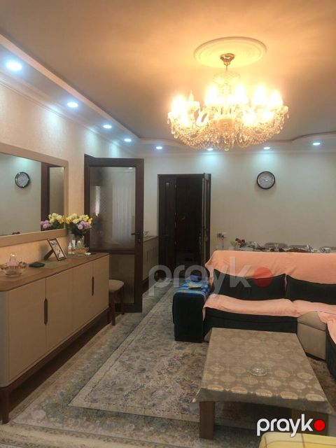 Satılır 3 otaqlı həyət evi/bağ evi 100 m²