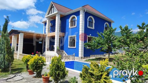 İcarəyə verilir 4 otaqlı həyət evi/bağ evi 200 m²