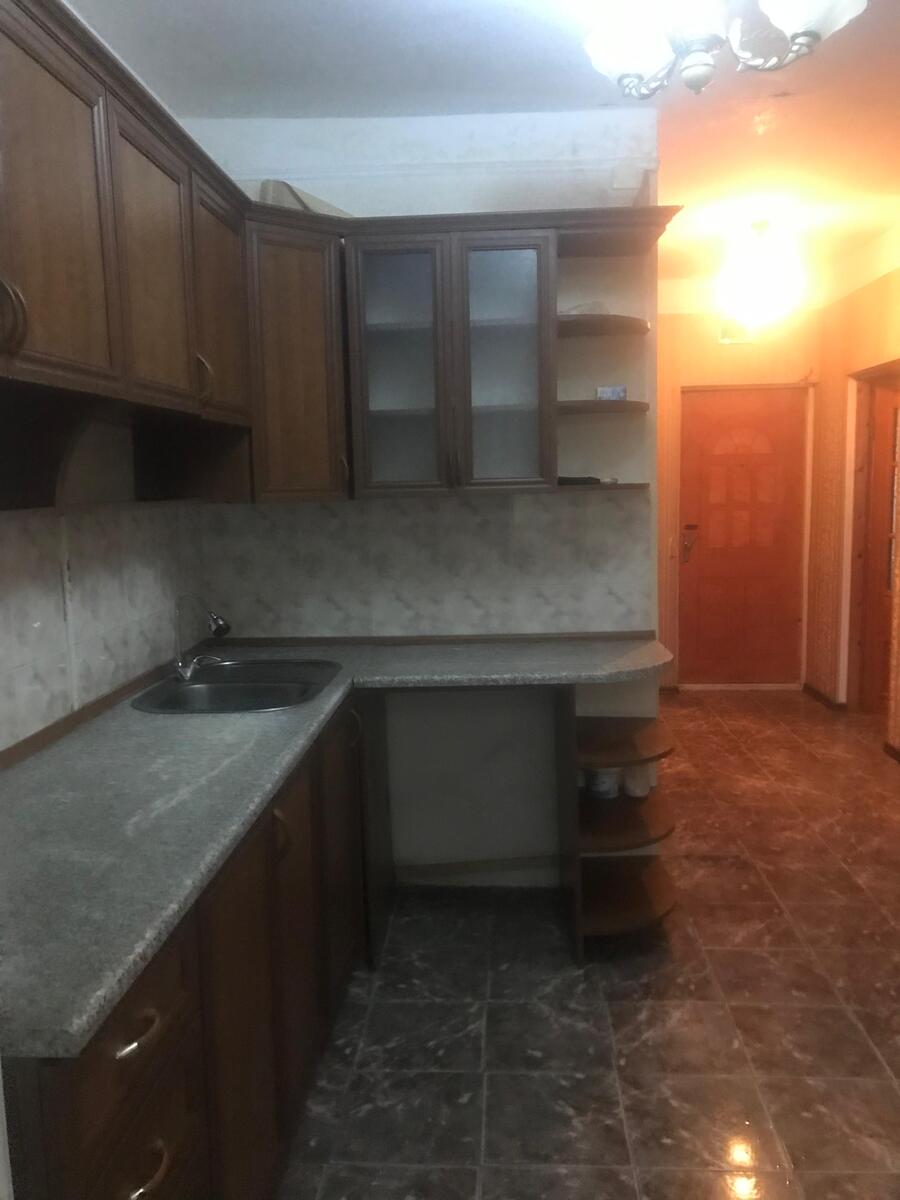 İcarəyə verilir 2 otaqlı köhnə tikili 70 m² — Mənzil, Bakı (11)