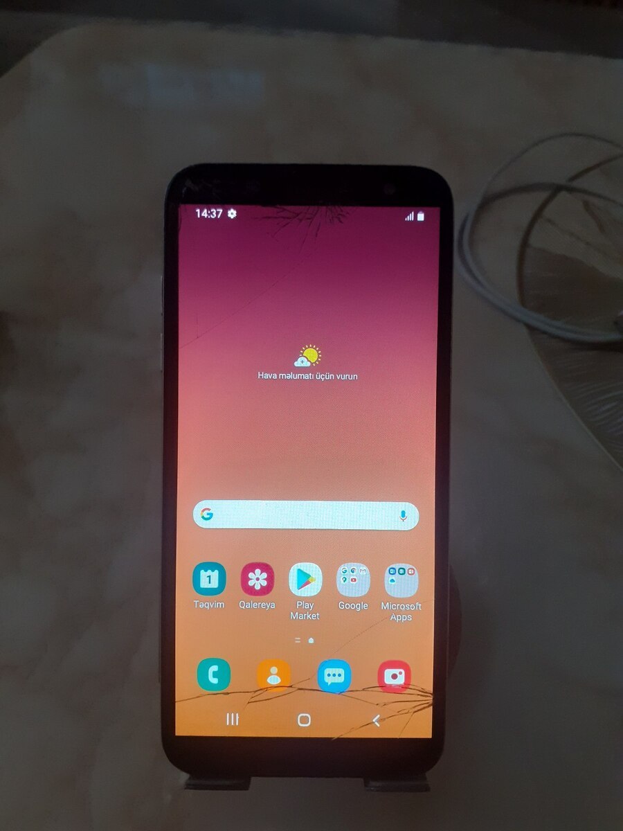 Samsung Galaxy A6 (2018) Gold 32GB/3GB — Smartfonlar, Bakı (5)