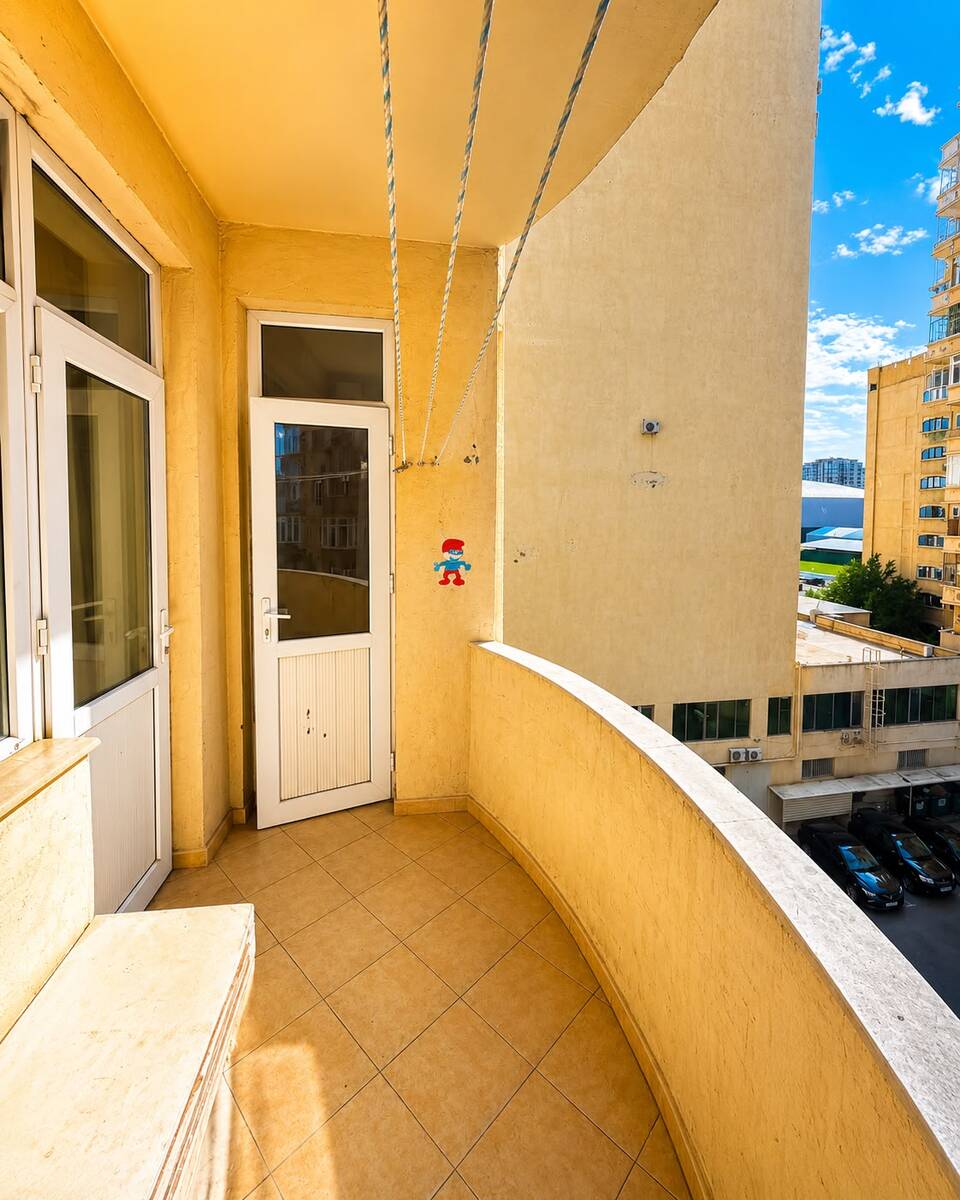 Satılır 4 otaqlı yeni tikili 165 m² — Mənzil, Bakı (10)