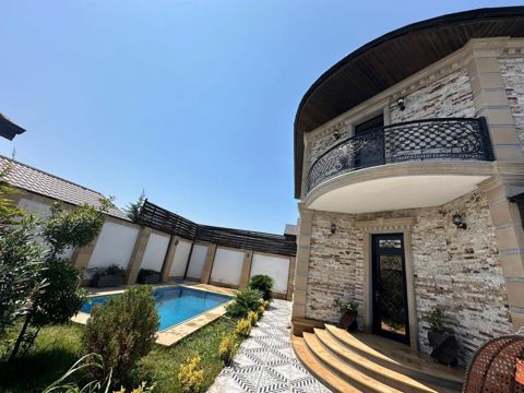 İcarəyə verilir 5 otaqlı həyət evi/bağ evi 200 m² — Bakı