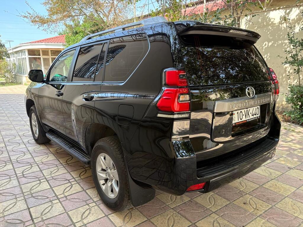 Toyota Land Cruiser Prado, 2.8 L, 2022 il, 10 000 km — Avtomobillər, Bakı (5)