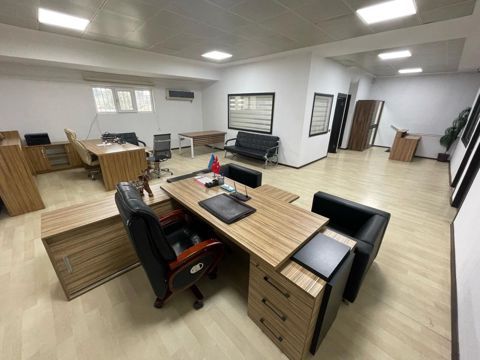 İcarəyə verilir 5 otaqlı ofis 204.3 m² — Bakı