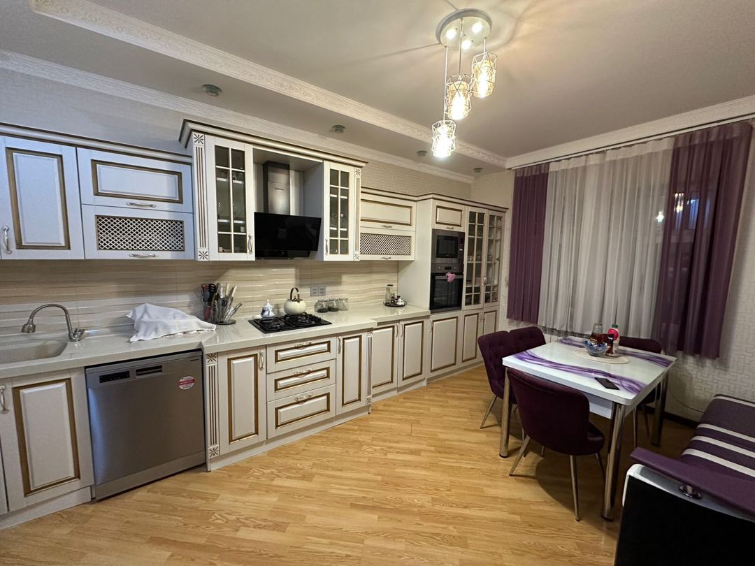 Satılır 6 otaqlı həyət evi/bağ evi 230 m² — Ev, villa, Bakı (5)