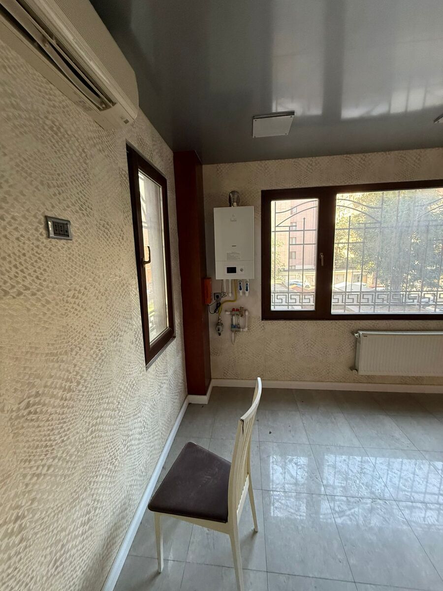 İcarəyə verilir 3 otaqlı yeni tikili 120 m² — Mənzil, Bakı (10)