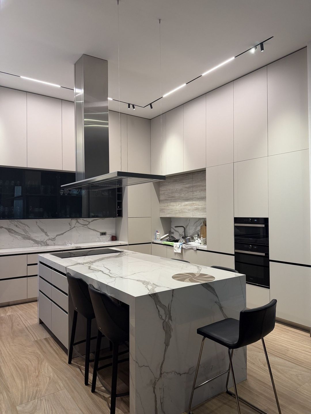 Satılır 4 otaqlı həyət evi/bağ evi 200 m² — Ev, villa, Bakı (3)