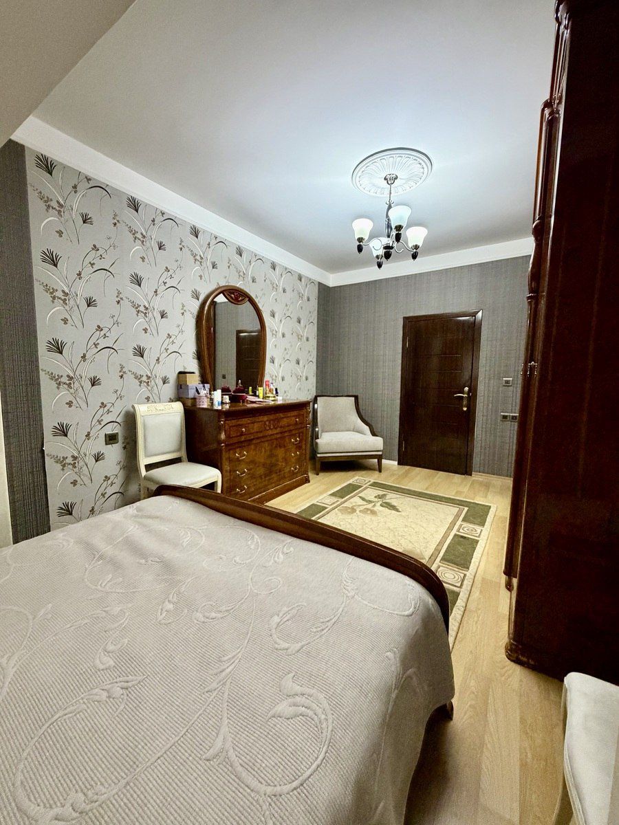 Satılır 2 otaqlı köhnə tikili 62 m² — Mənzil, Bakı (4)