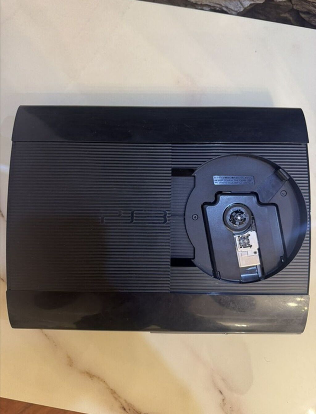 Salam aleykum ideal veziyetde donma zad yoxdur satma sebebim ps4 — Oyun konsolları, Xaçmaz (2)