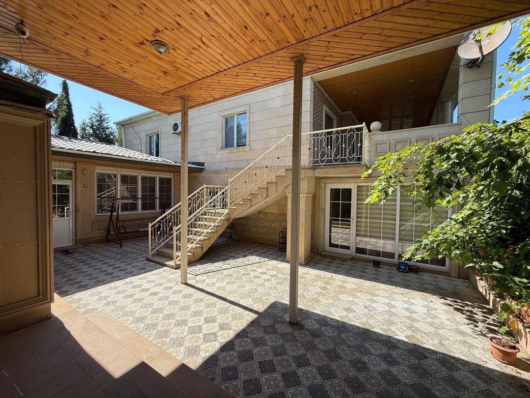 Satılır 7 otaqlı həyət evi/bağ evi 350 m² — Ev, villa, Bakı (2)