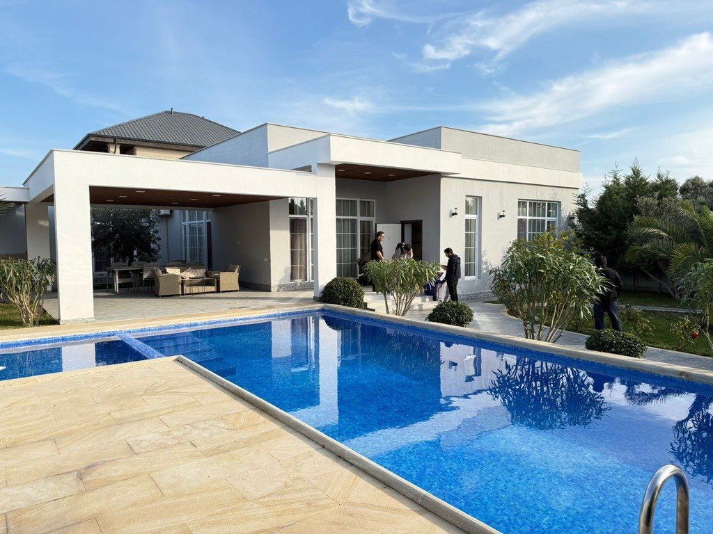 İcarəyə verilir 5 otaqlı həyət evi/bağ evi 220 m² — Ev, villa, Bakı (2)