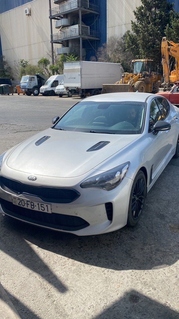 Kia Stinger, 2.0 L, 2018 il, 190 000 km — Avtomobillər, Bakı
