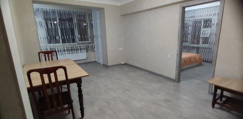 İcarəyə verilir 2 otaqlı köhnə tikili 65 m² — Bakı