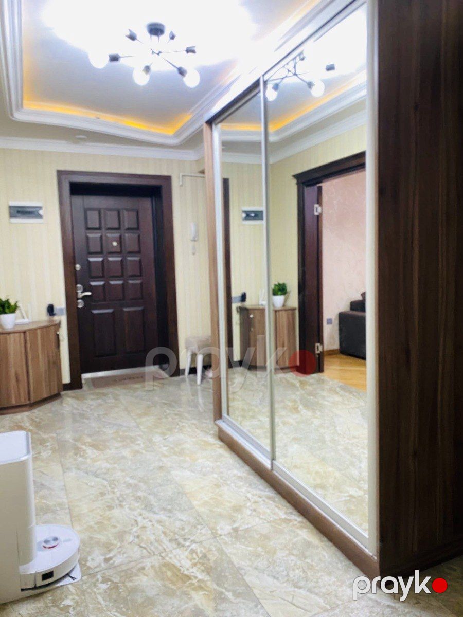 Satılır 3 otaqlı köhnə tikili 100 m² — Mənzil, Bakı (12)