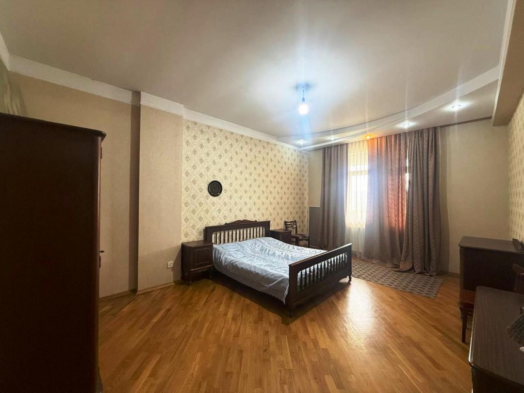 Satılır 4 otaqlı yeni tikili 208 m² — Mənzil, Bakı (8)