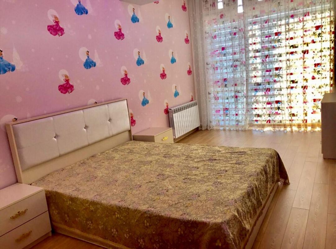 İcarəyə verilir 4 otaqlı yeni tikili 181 m² — Mənzil, Bakı (8)