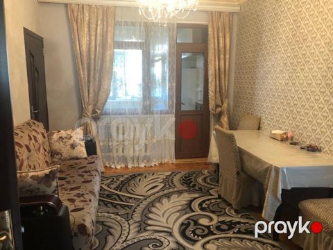 İcarəyə verilir 3 otaqlı köhnə tikili 70 m²