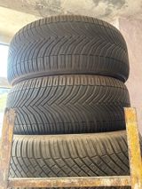 Şinlər 245/45 R19, 255/55 R19, 265/65 R17, 295/40 R22 — Авто