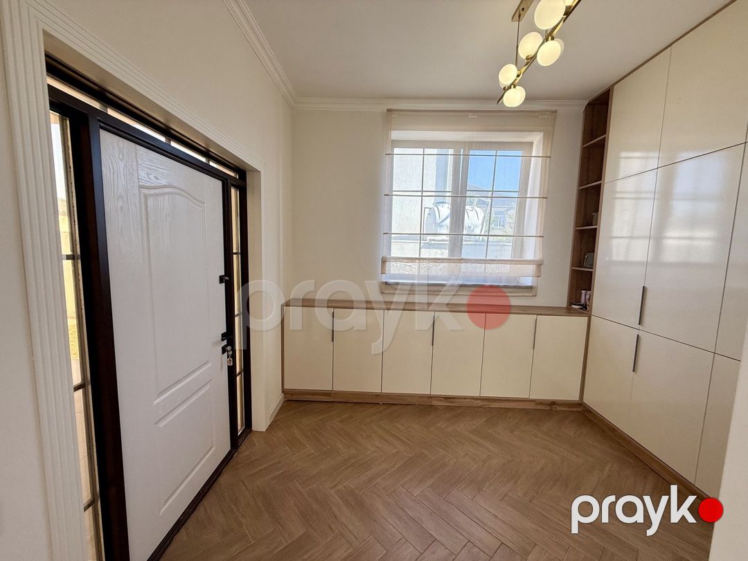 Satılır 5 otaqlı həyət evi/bağ evi 220 m² — Ev, villa, Bakı (7)