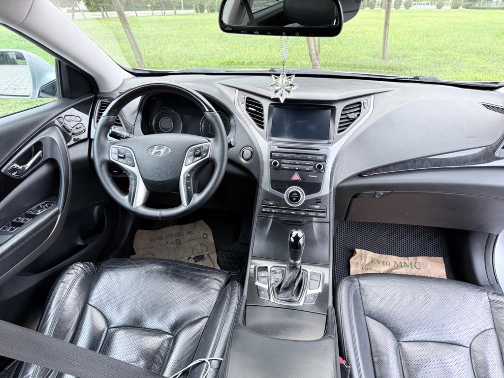 Hyundai Grandeur, 2.2 L, 2015 il, 138 350 km — Avtomobillər, Bakı (10)